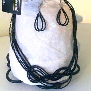 My Style Glass Beads Knoted Chocker Clasp Necklace Black